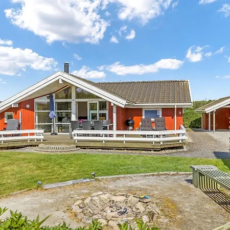 Holiday home Thorben - 350m From The Sea By Interhome