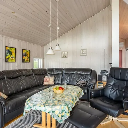 Thorben - 350m From The Sea By Interhome Hejls