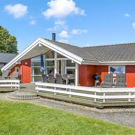 Holiday home Thorben - 350m From The Sea By Interhome